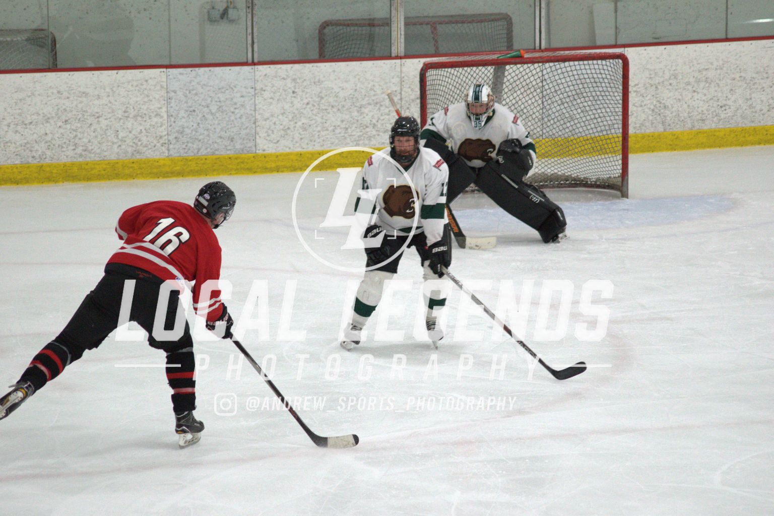 Hurricanes vs Two Wheel/Pilsner Bears – Game Photo E